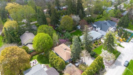 For Lease - 1730 Sunningdale Bend, Mississauga, Ontario - Photo 4