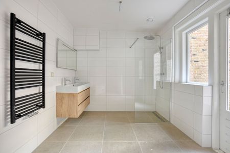 Appartement te huur: Rijnstraat 95-1 1079 HA Amsterdam - Photo 5