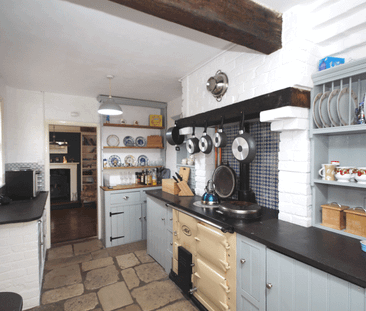 2 bedroom semi-detached house to rent - Photo 3