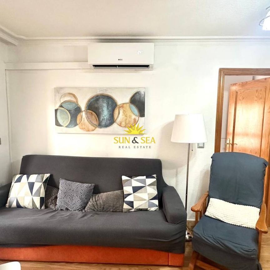 2-BEDROOM APARTMENT – TORREVIEJA - Foto 1