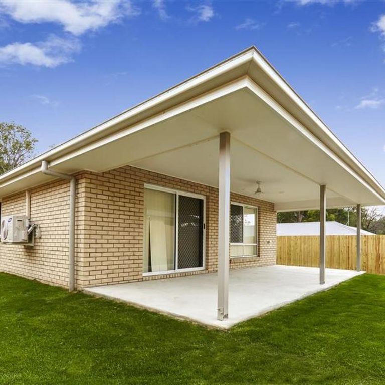 Perfect Large Family Home - Photo 1