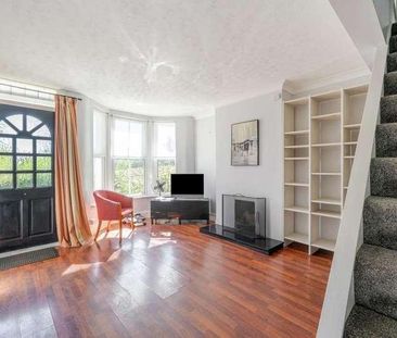 Park View Cottages, High Wycombe, HP12 - Photo 2