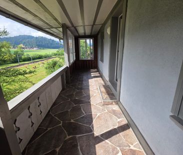 Ländliche 5.5 Zimmer Wohnung - Photo 6