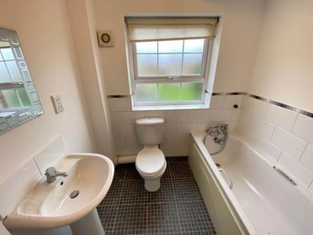 Apt 27 The Courtyard, Castlereagh Road, Belfast, BT5 5FZ - Photo 3