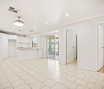 Spacious Family Home in Prime Location - Photo 3