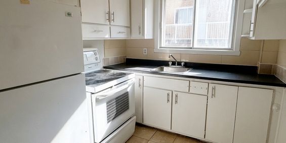 4½ For Rent — Le Plateau-Mont-Royal — $1 - Photo 3