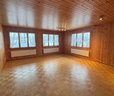 Spacious 5-room holiday apartment with balcony in Menznau - Photo 5