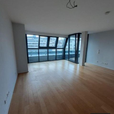 Großzügige 2-Zimmer Wohnung mit Dachterrasse im 2. Bezirk in Wien! - Photo 1