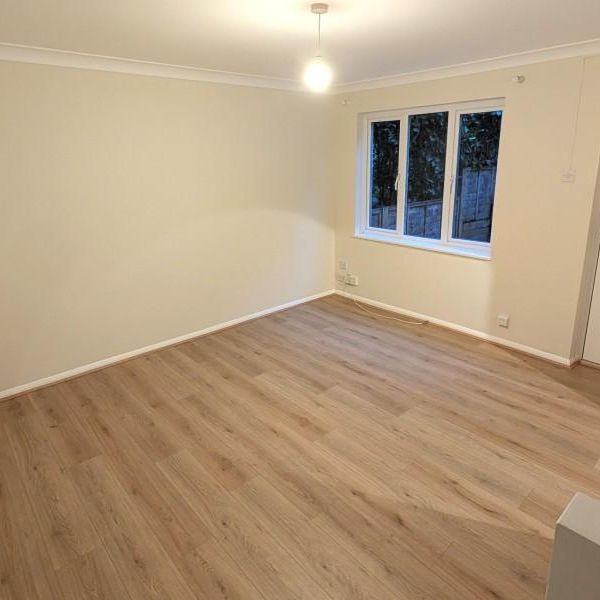 1 bedroom terraced house to rent - Photo 1
