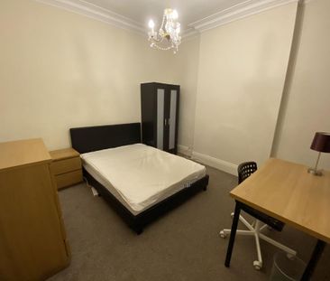 4 bedroom house share to rent - Photo 3