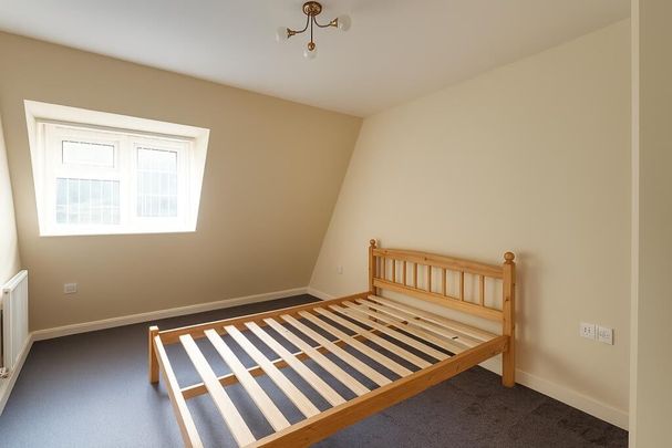 1 Bed Flat, Tavistock Road, CR0 - Photo 1