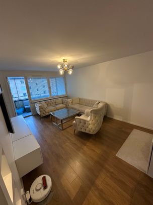 Utgårdsvägen, Handen - Photo 1