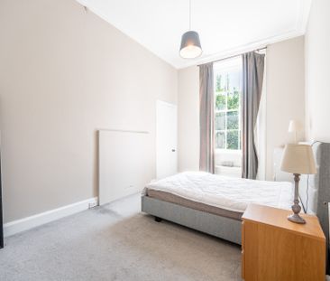 Flat 1/2 Byres Road - Photo 5