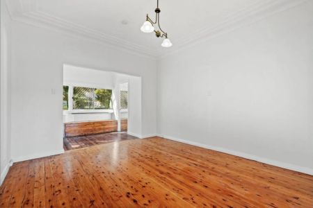 404 Mann Street, North Gosford. - Photo 4