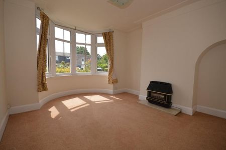 3 bedroom terraced house to rent - Photo 2