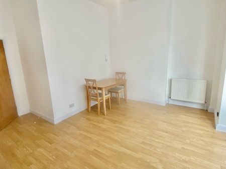 Clapham Road, MK41 - Photo 3