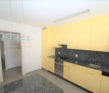 3 1/2 Zimmerwohnung mit Wintergarten im Obachquartier - Photo 5