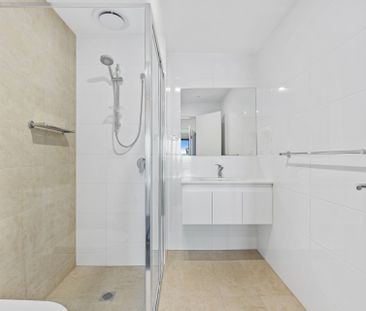 Stylish And Contemporary Design - Photo 6