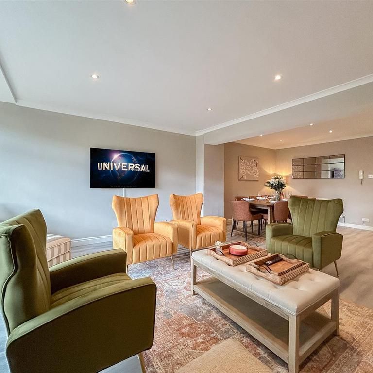 6 bedroom terraced house to rent - Photo 1