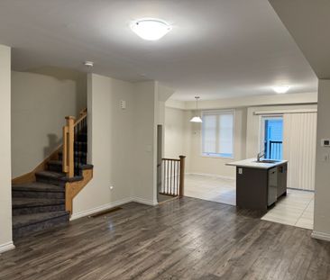 For Lease - 2093 Prestonvale Road, Clarington, Ontario - Photo 3