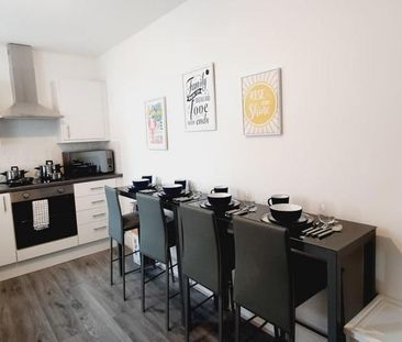 1 bedroom in a house share to rent - Photo 3