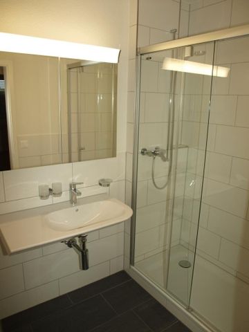 Wohntraum: 5.5-Zimmerwohnung / Zentral mit Aussicht ins Grüne! - Photo 5