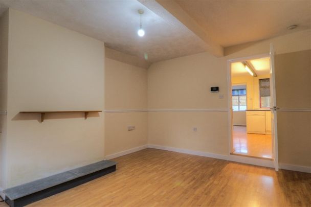 3 BED Terraced House To rent - Photo 1