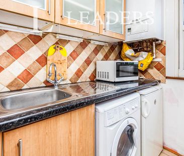1 bedroom flat to rent - Photo 6
