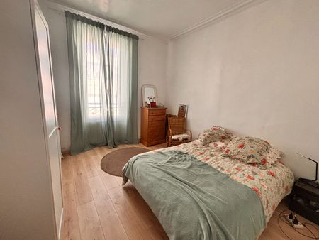Location Appartement 4 pièces 91m² NIMES 30000 - Photo 5