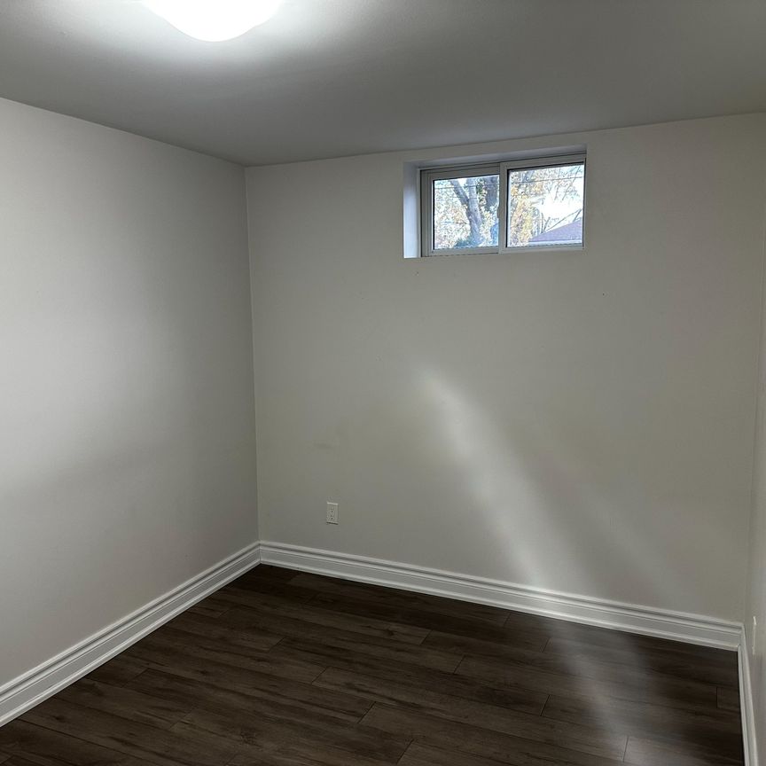 For Lease - 77 Foreht Crescent, Aurora, Ontario - Photo 1