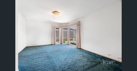 Expansive Family Living in a Prime Location - Photo 2