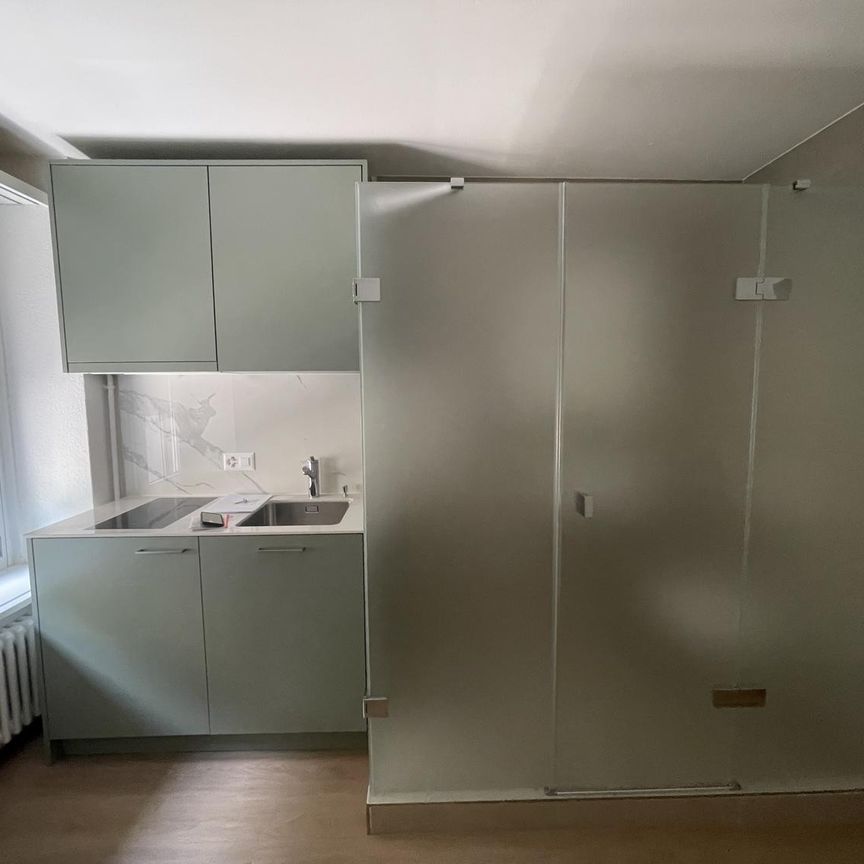 Moderne 1-Zimmer-Wohnung zentral in Zürich! - Photo 1