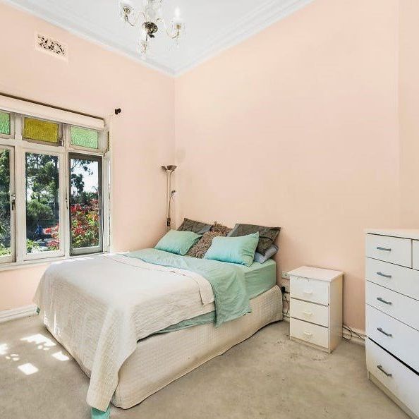 303 Maribyrnong Road, Ascot Vale VIC 3032 - Photo 1