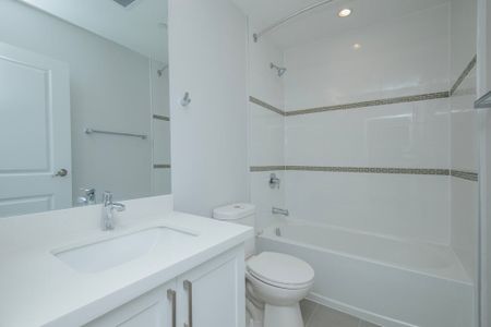 Benson Apartments - Photo 3