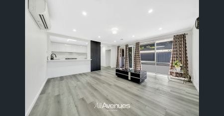 Freshly Renovated Beautiful Adobe - Photo 2