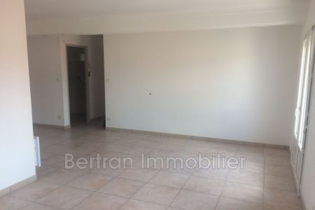 Location Appartement 2 pièces 43m² RIVESALTES 66600 - Photo 2