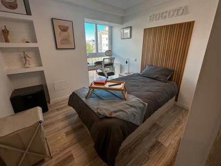 Calle de Valdecanillas, Madrid, Community of Madrid 28037 - Photo 4