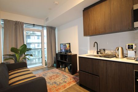 For Lease - 127 Broadway Avenue Unit# 2708, Toronto, Ontario - Photo 2