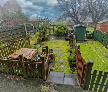 3 bedroom terraced house to rent - Photo 5