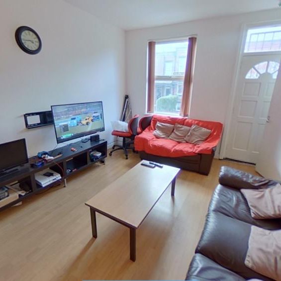 5 bedroom terraced house to rent - Photo 1