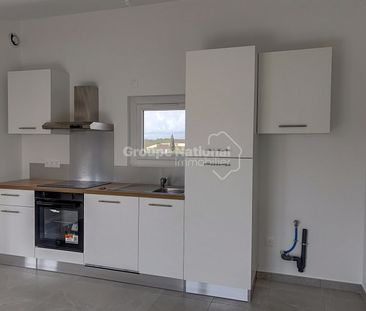 Appartement Berre L Etang 2 pièces avec terrasse, - Photo 1