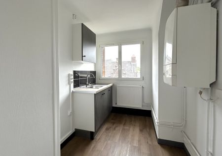 APPARTEMENT T3 ENTIEREMENT RENOVE - HYPER CENTRE - Photo 3