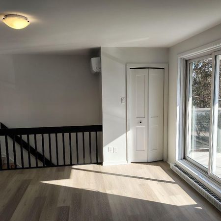 DISPONIBLE MAINTENANT ** Superbe 4 ½ Lebourgneuf, entièrement rénové - Photo 4