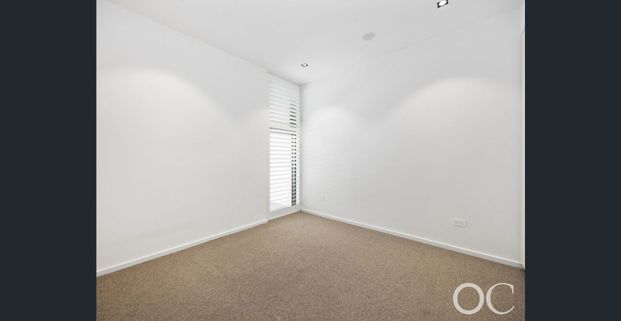 Open the Door to Stylish, Sustainable Living in Unley - Photo 1