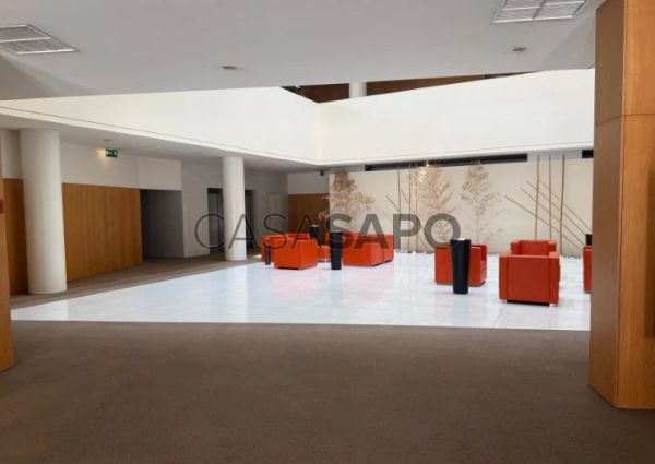 Apartamento T4 para alugar em Vila Nova de Gaia