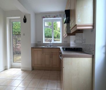 2 Bedroom End Terrace To Let - Photo 6