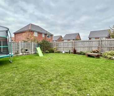 4 bedroom detached house to rent - Photo 5