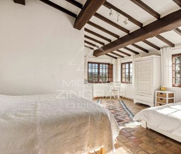 Proche Saint-Paul-de-Vence - Villa provençale avec vue dégagée sur ... - Photo 4