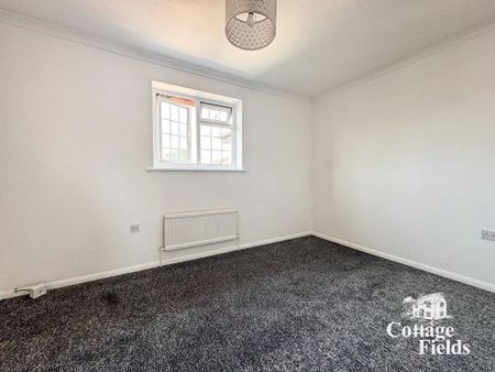 2 bedroom terraced house to rent - Photo 4