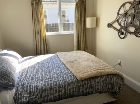 100 Somerfield Street, Somerfield, Christchurch, 8024 - Photo 5